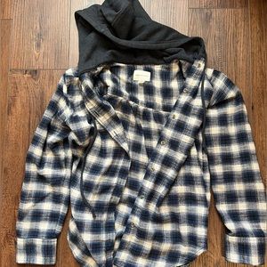 American Eagle Flannel with hood